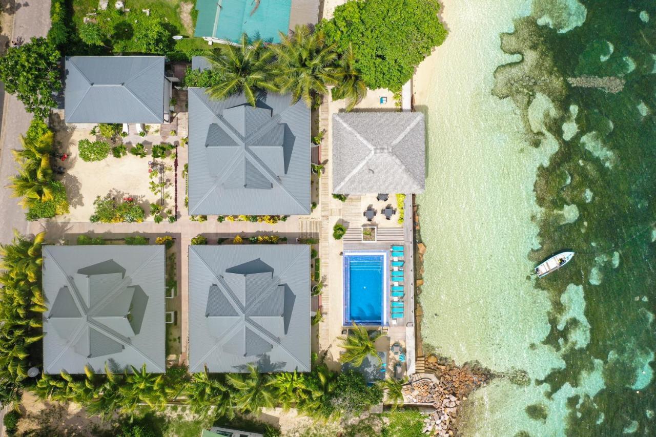 Le Nautique Waterfront Hotel ラ・ディーグ島 エクステリア 写真